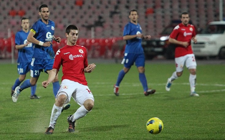 ЦСКА дръпна с девет точки на Левски и Лудогорец след 1:0 срещу Видима