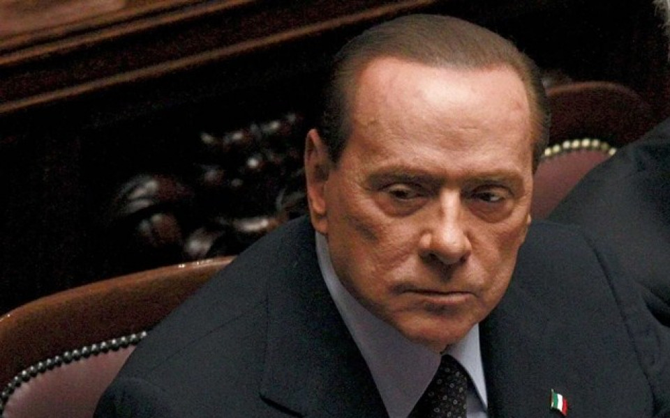 Берлускони плащал на мафията, за да получи закрила