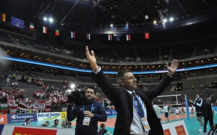 3 часа Стойчев и компания си задават въпроси и търсят отговори