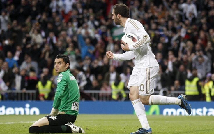 ПСЖ пожела Кака и Игуаин