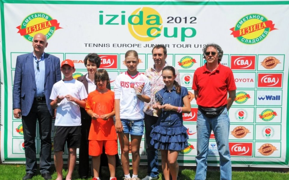 Българин триумфира в международния турнир по тенис „Изида къп”