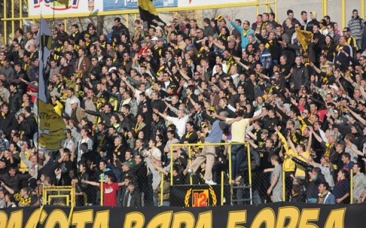 Само 500 билета за бултрасите в Любимец