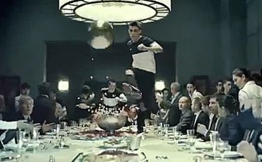 ВИДЕО: Страхотна нова реклама преди Евро 2012