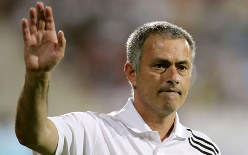 Официално: Моуриньо подписа с Реал до 2016 г.