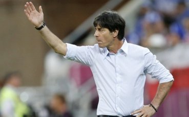 Льов: Трябва да спрем Пирло, но и да се придържаме към нашия стил на игра