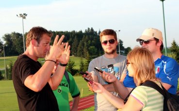 СНИМКИ: Радо Станев се видя със стари познати от Легия Варшава