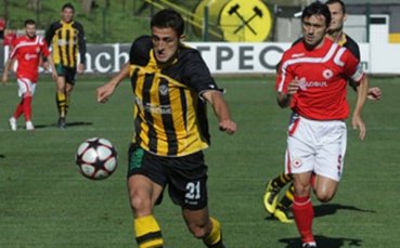 Коце Хазуров с нов гол за Лиерс