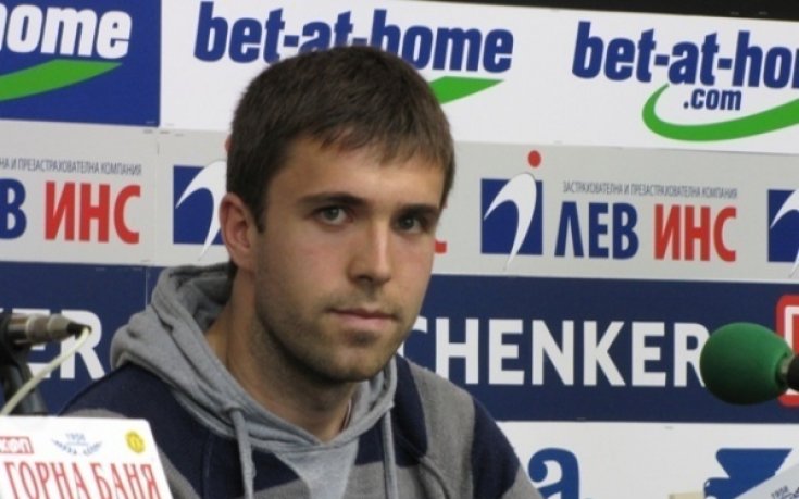 Нападател на Лудогорец и халф на Локо Сф на проби в азербайджанския Симург