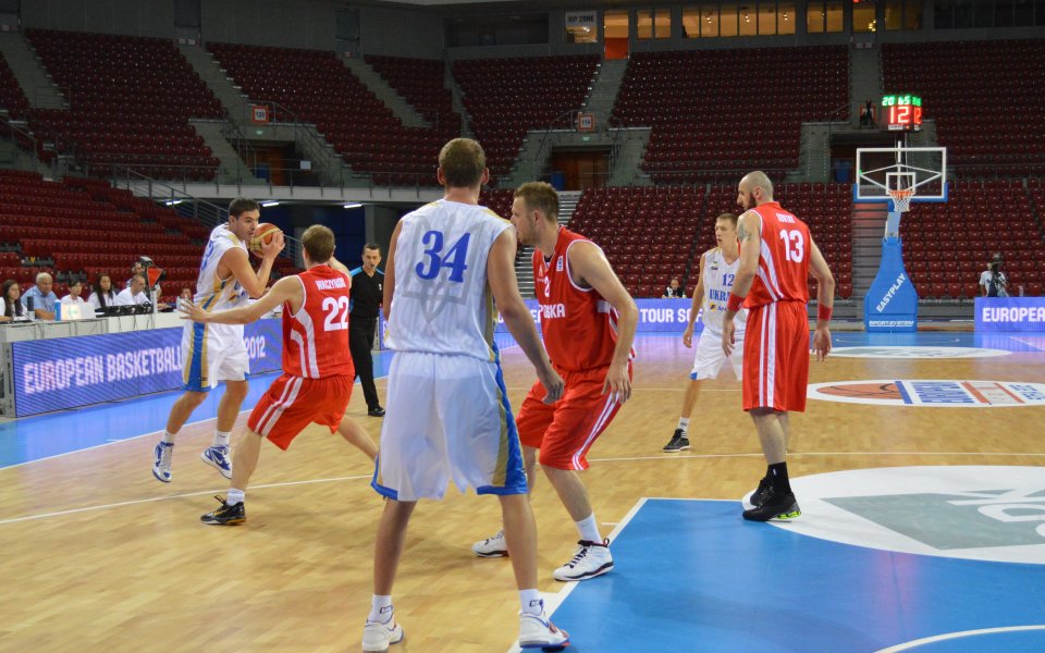 Украйна разби Полша на European Basketball Tour