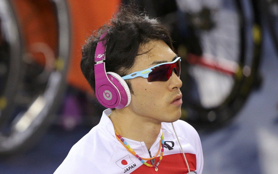 СНИМКИ: Модни слушалки ядосаха спонсорите на Олимпиадата