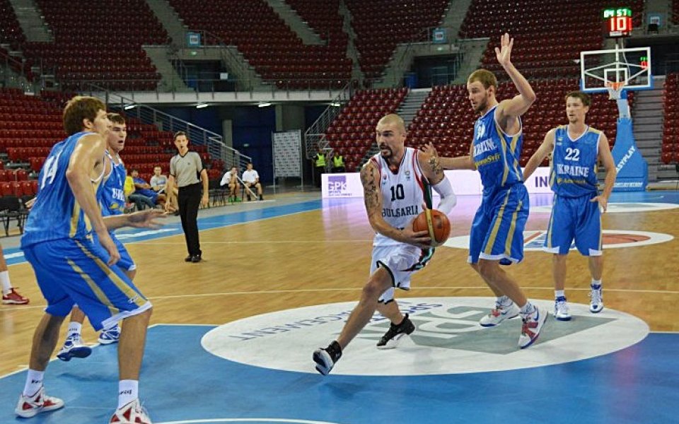 Национал с нови мениджъри