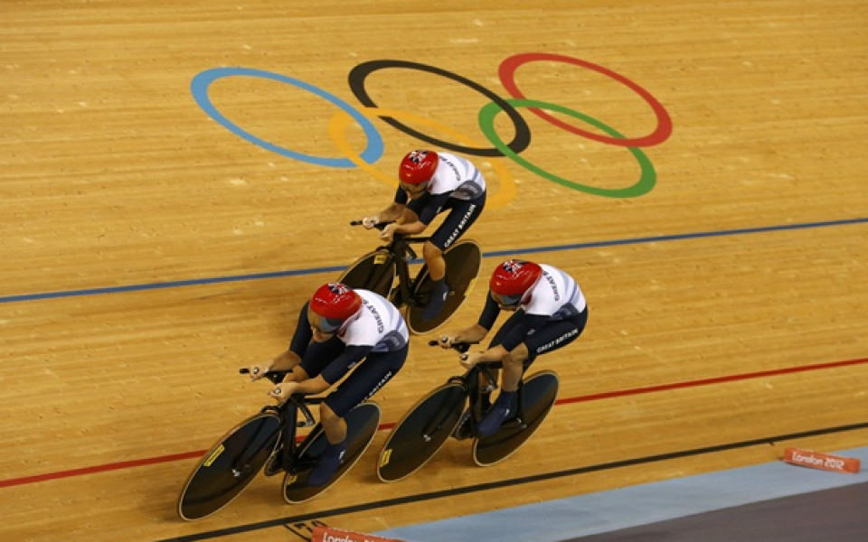 Великобритания спечели златен медал по колоездене в дисциплината отборно преследване за жени
