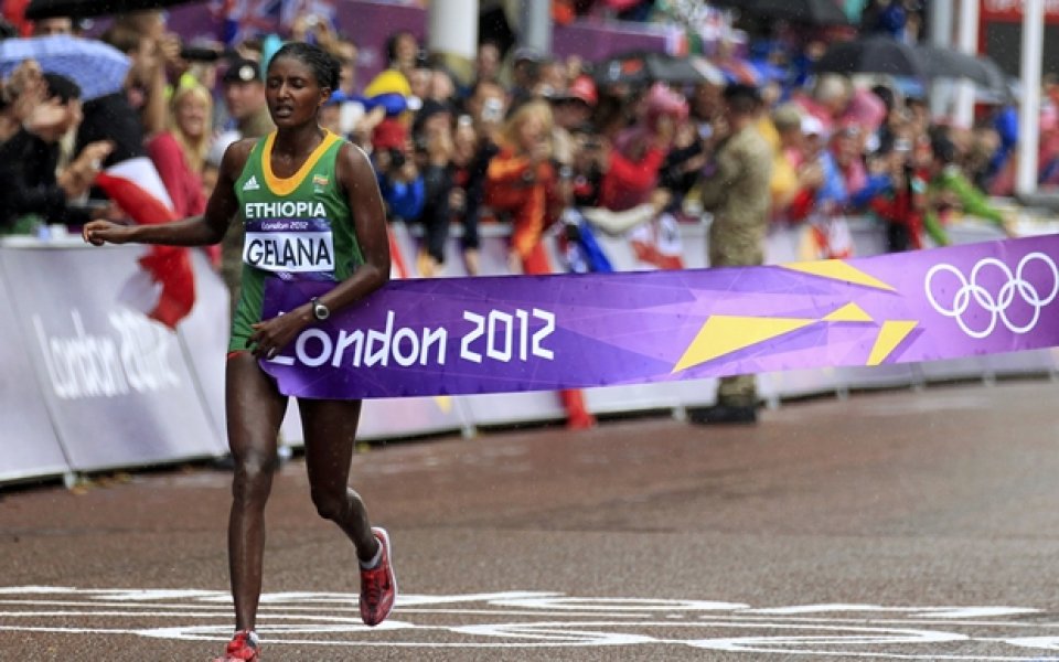 Етиопка взе златото в маратона с нов олимпийски рекорд
