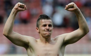 КПР отново обърна гръб на Бартън – остави го без номер за новия сезон