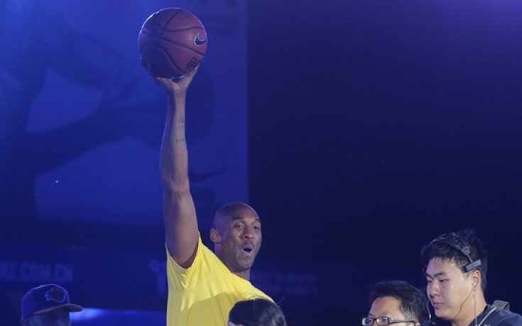 СНИМКИ: Коби Брайънт пощури Китай