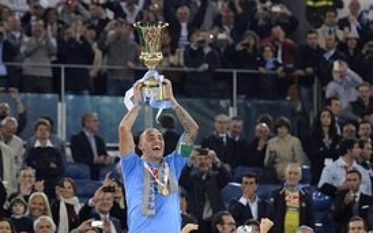 Агентът на Канаваро мрънка, че не е играл в София