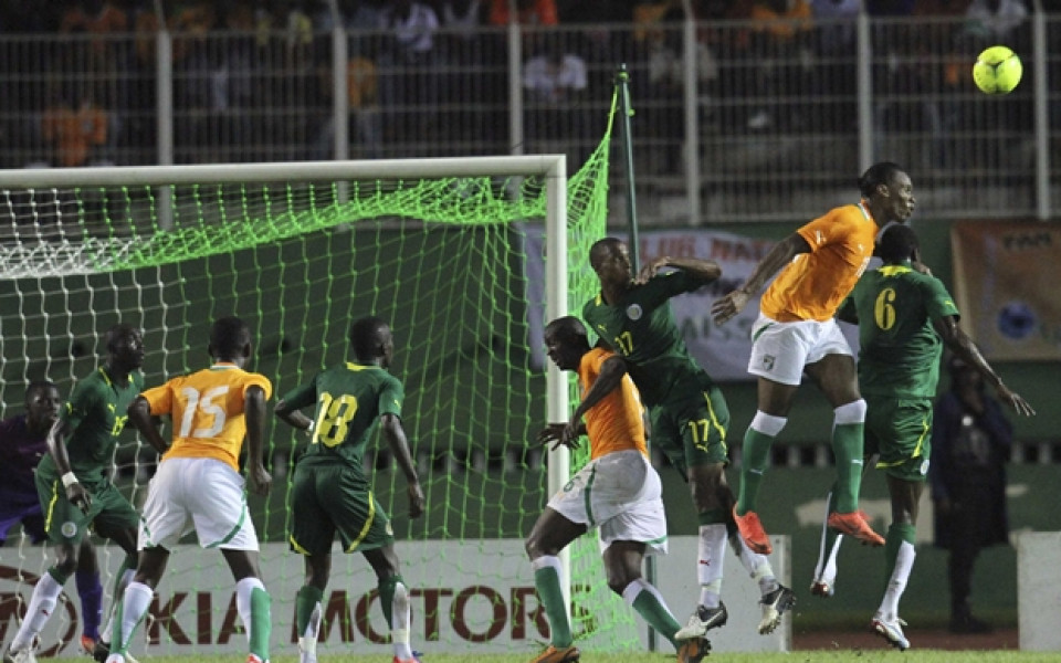 Дрогба вкара за Кот д'Ивоар при победа над Сенегал, Адебайор се завърна с гол за Того