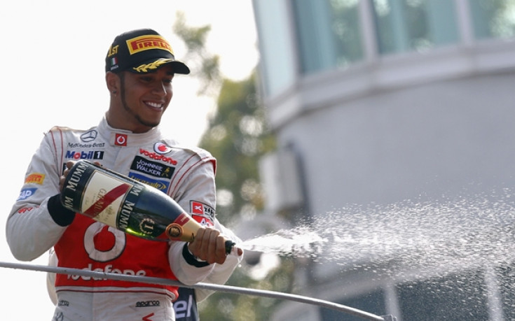 В Макларън сами бутат Хамилтън към Мерцедес - „предлагат“ му намаление на заплатата