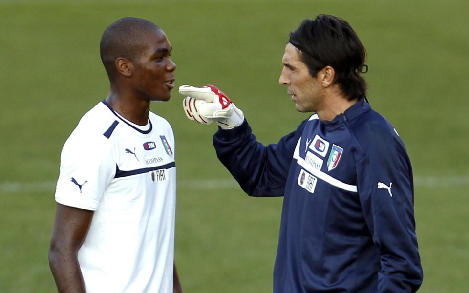 Юнайтед и Евертън в битка за италиански национали