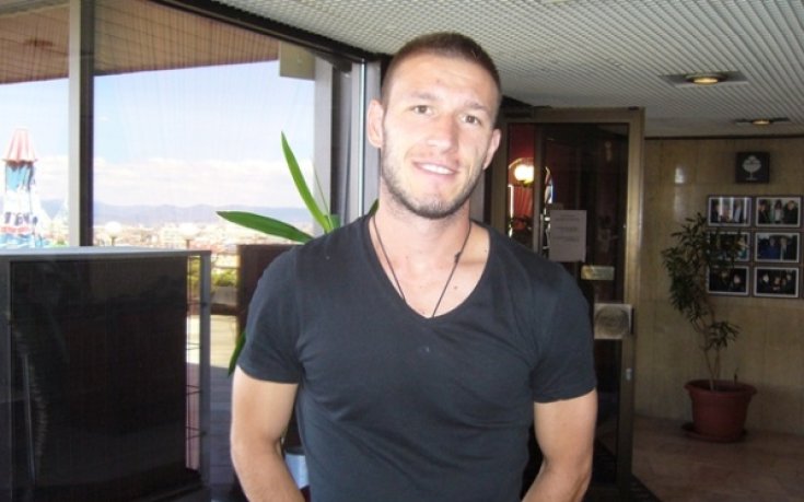 Везалов е по-зле от Старокин, двамата имат мускулни разтежения