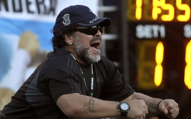 Марадона Джуниър: Не мога да си обясня как може баща ми да има дете сега