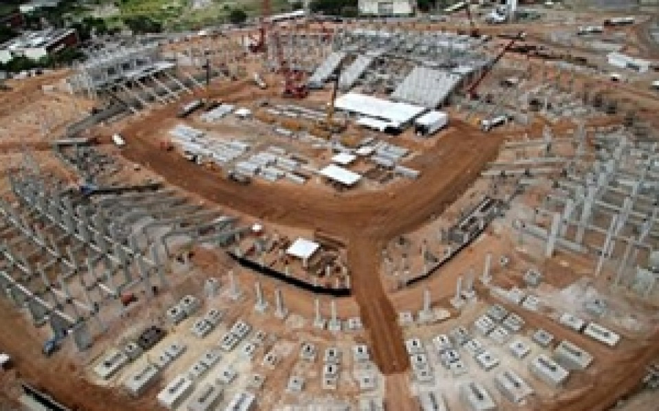 Нов град никне край бразилски стадион