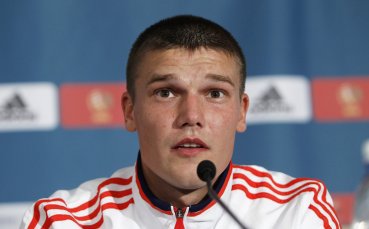 Ливърпул ще преговаря през зимата за Игор Денисов
