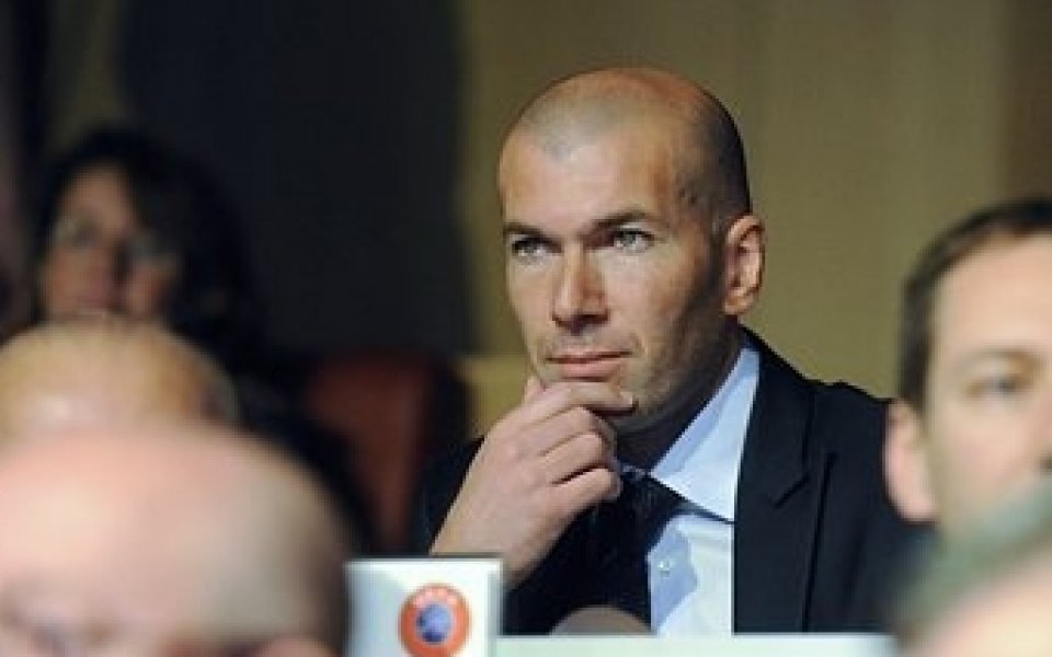 Зинедин Зидан и Роналдо ще играят футболен мач против бедността в Бразилия