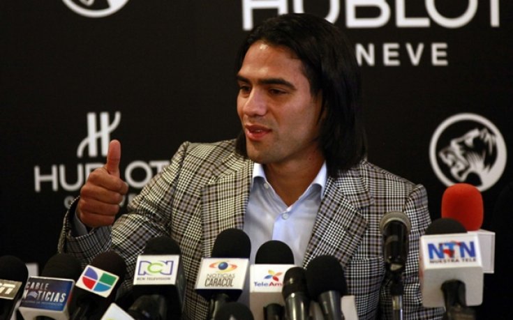 Президентът на Атлетико Мадрид: Няма да дадем Фалкао нито за Меси, нито за Роналдо