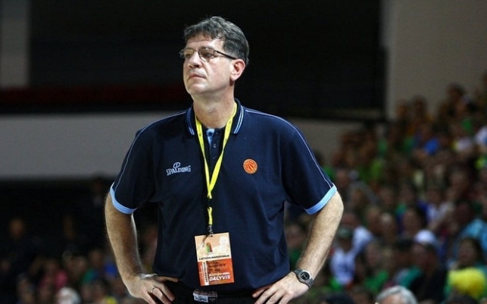 Македонците пак останаха без треньор, спрягат Тодоров за поста