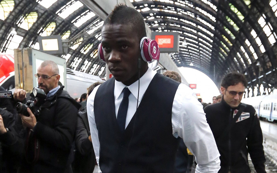 СНИМКИ: Адзурите от Флоренция до Милано с влак