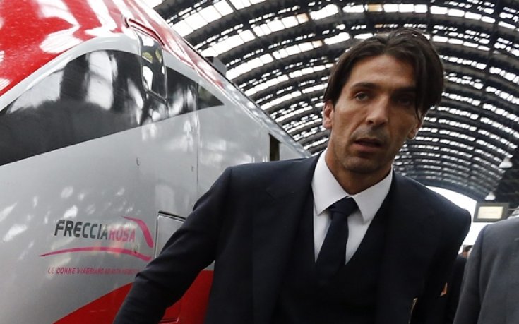 СНИМКИ: Адзурите от Флоренция до Милано с влак