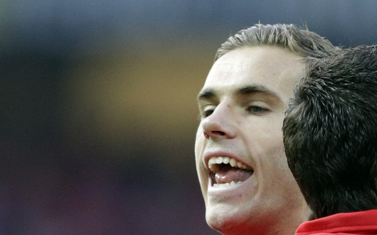 Английски национал: Замеряха ни с камъни и седалки, това няма нищо общо с футбола