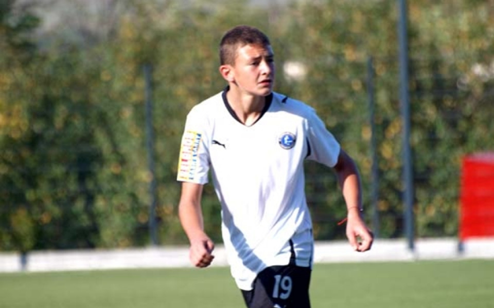 Българче тренира в школата на Джика Хаджи