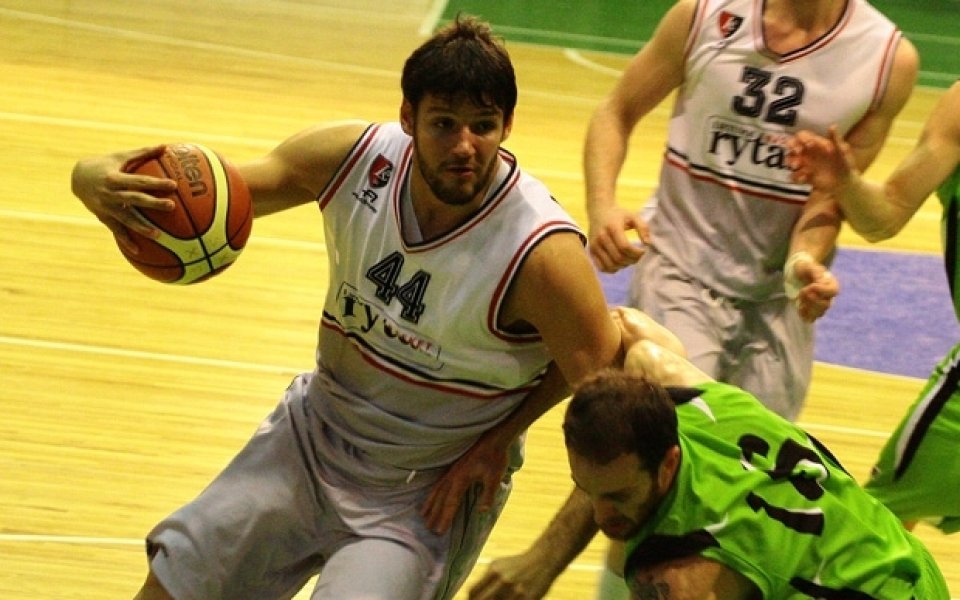 Загуби за близнаците Иванови във ВТБ Лигата