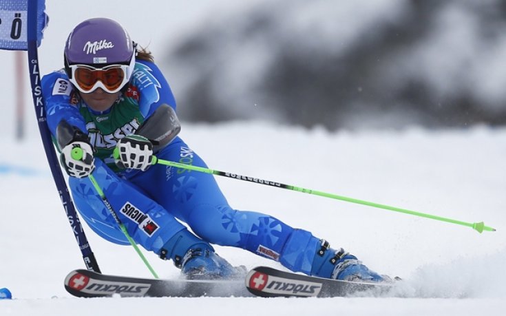 Тина Мазе спечели първия старт от сезона