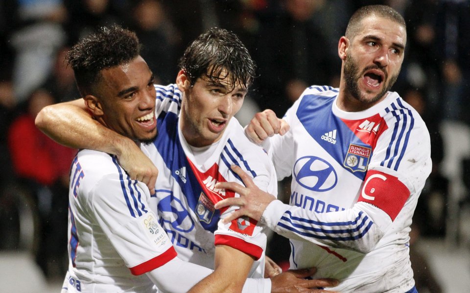 ВИДЕО: Лион спечели трилър, после получи и едно рамо от Бордо за третото място