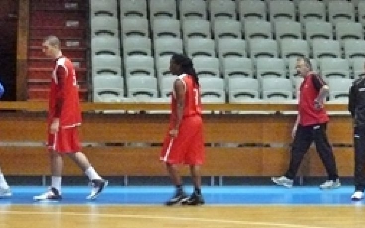 СНИМКИ: Концентрация и самочувствие в лагера на Лукойл преди първия евромач в София