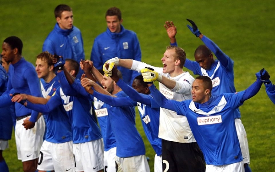 ВИДЕО: И Генк в следващата фаза след 1:0 над Видеотон, нов резил за Спортинг