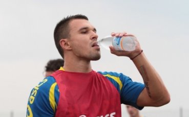 Гласят Божинов за титуляр срещу Палермо тази вечер