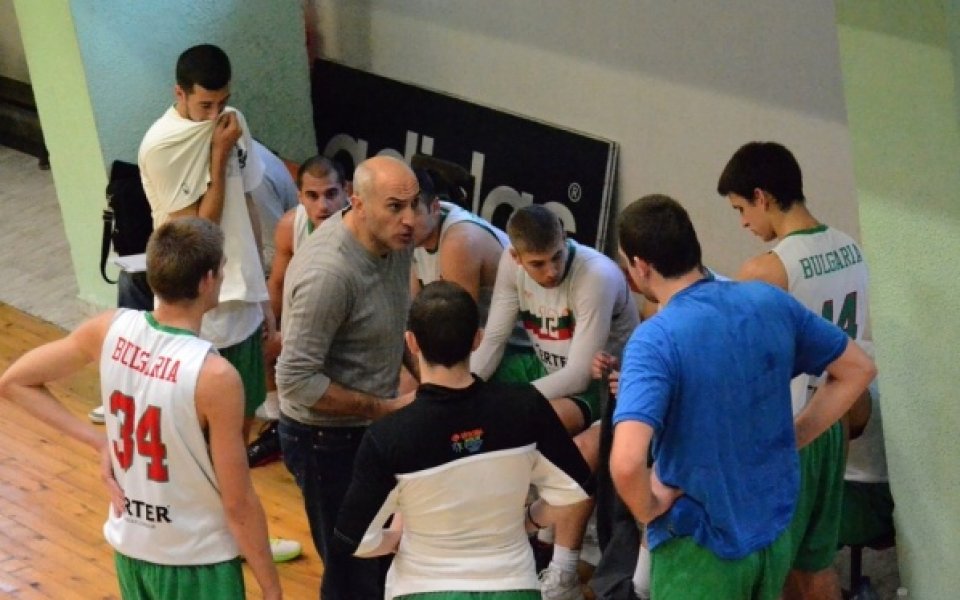 Младежите и Черно море играят довечера, Левски чака варненци утре