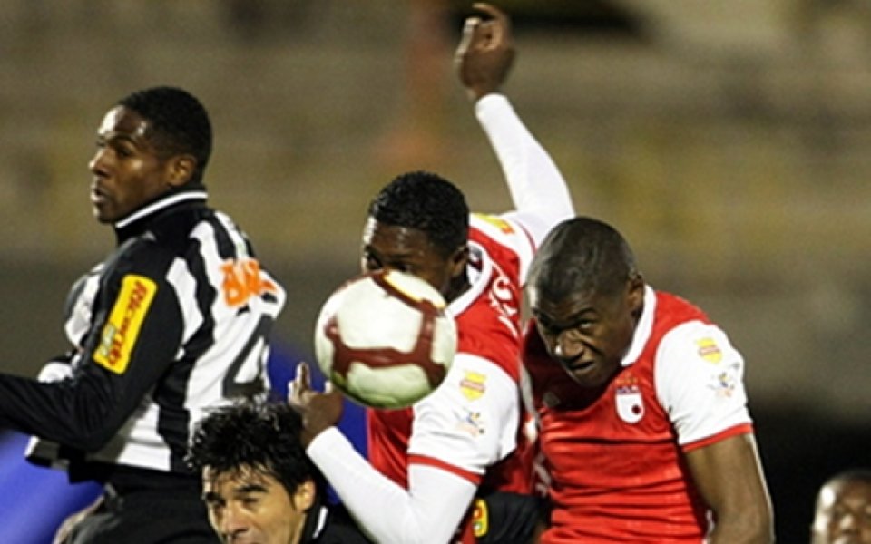 ВИДЕО: Роналдиньо финишира втори в Бразилия, Спорт Ресифе изпадна