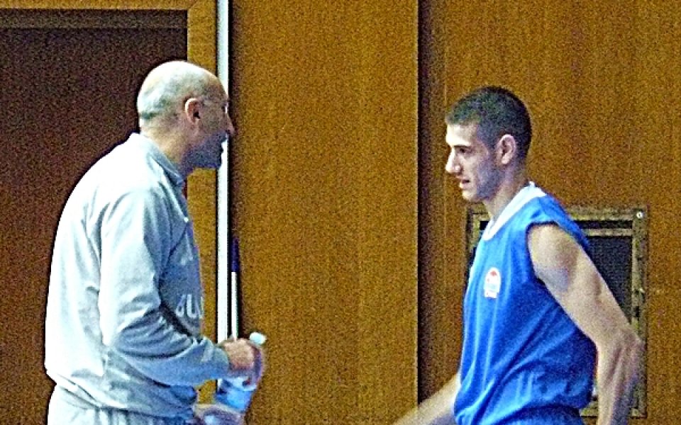 Топла среща със съотборниците от национала разсъни Павлин Иванов в София