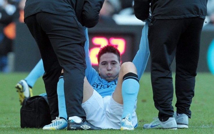 ВИДЕО: Чамак защити Насри от разгневен фен на Арсенал