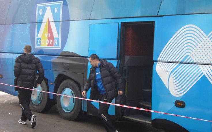 Левски замина за Кипър с 27 футболисти