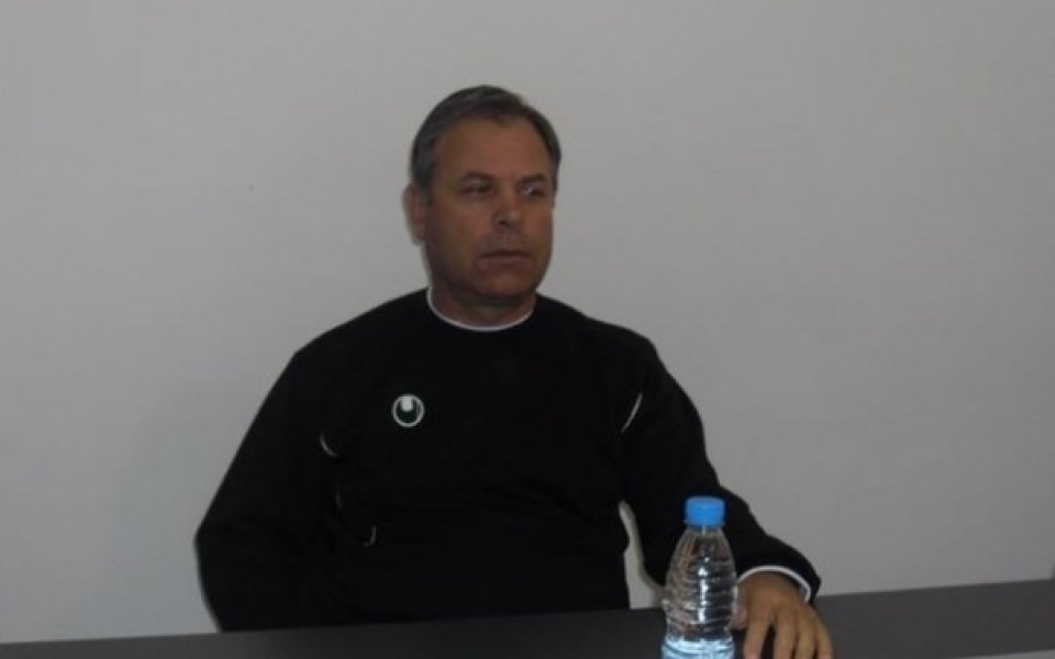 Юноша на Спартак Вн пристигна на проби в Локо