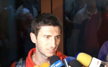 Коста Янев пристигна на 