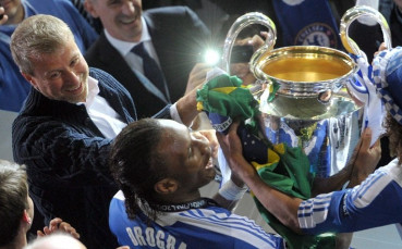 Дидие Дрогба става съотборник на Уесли Снайдер?