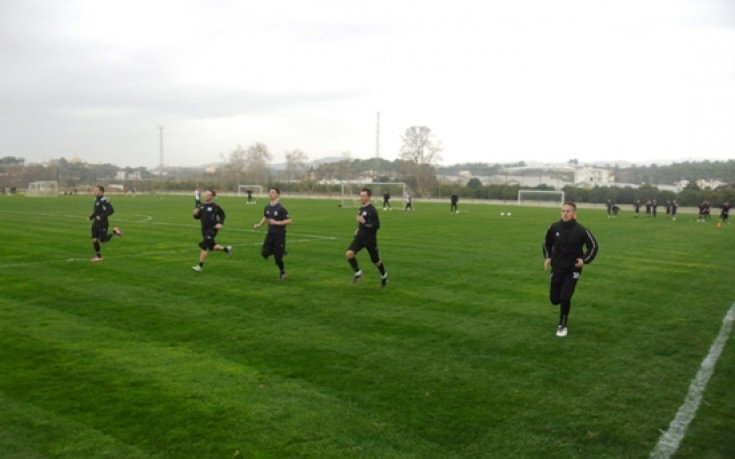 СНИМКИ: 80 минути продължи първата тренировка на Локо Пд в Алания