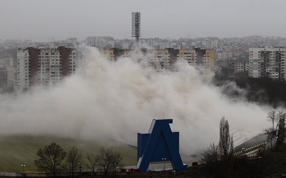 ВИДЕО: Вижте ръцете, които натиснаха копчето на детонатора на „Георги Аспарухов“